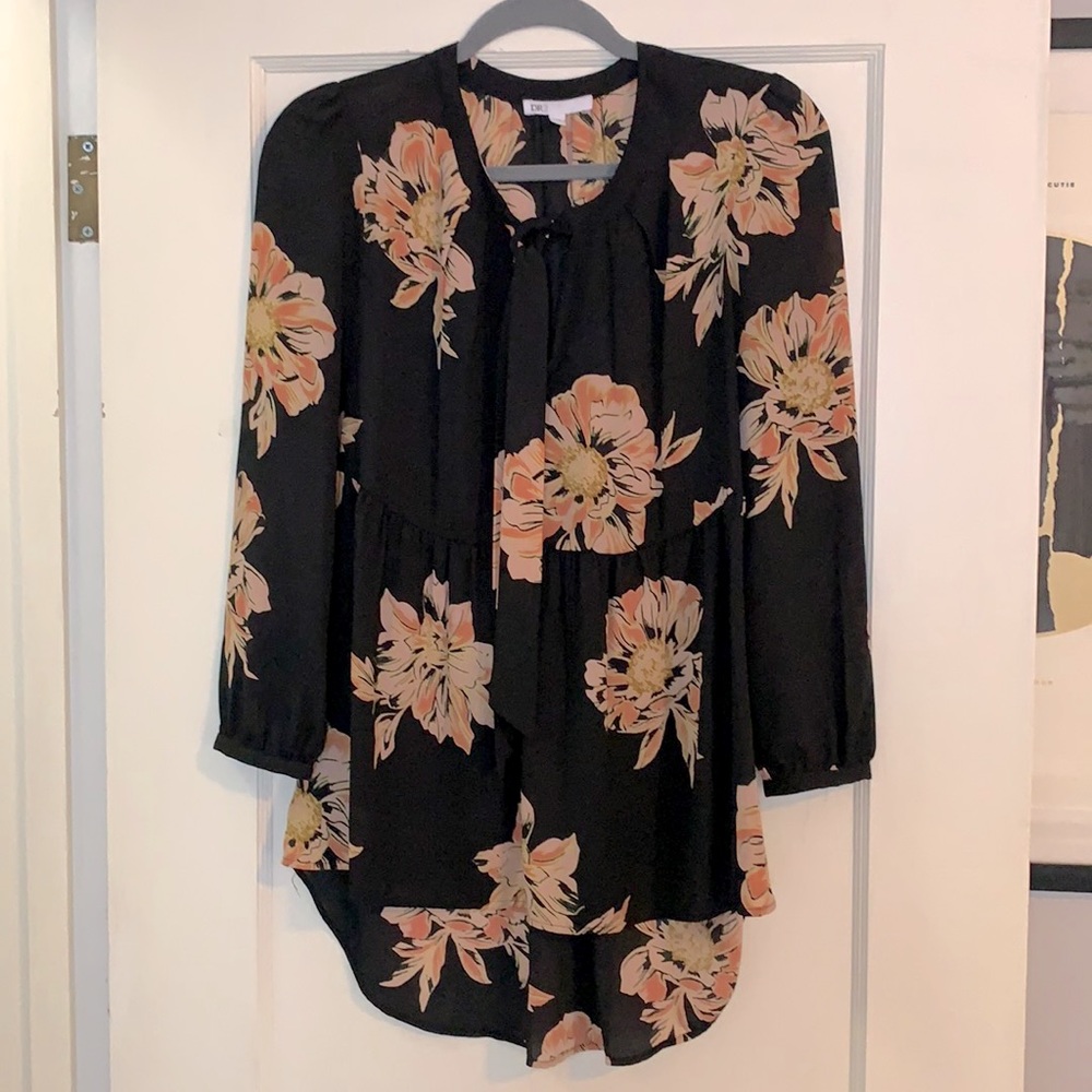 Women’s DR2 long sleeve tunic top, size PXS